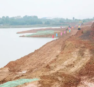 黄陂区滠水河前川河段综合治理工程二标