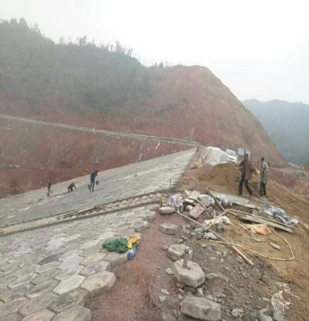 黄陵巴山水库上游护坡工程